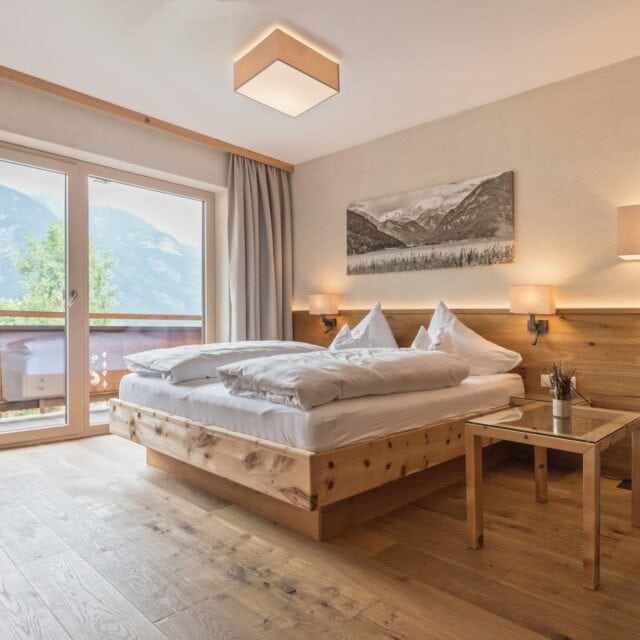 doppelzimmer Helles Zimmer mit Blick auf die Berge